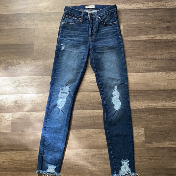 Madewell 9" High-Rise Skinny Jeans: Destructed Edition size 25 - Picture 2 of 16